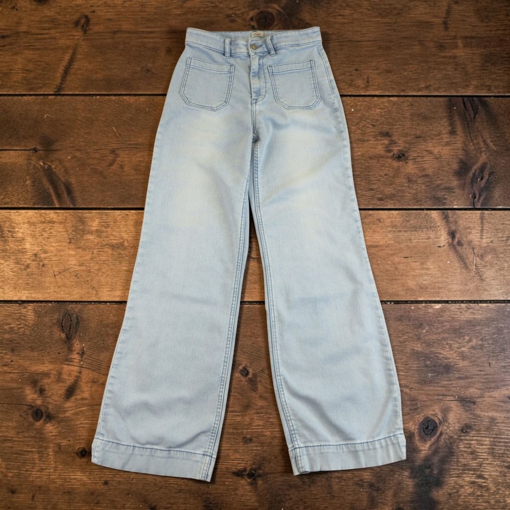 Faherty Jeans Women 27 Blue Light Wash Wide Leg Patch Pocket High Rise Denim